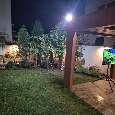 Mahala Apartments Високо Екстериор снимка